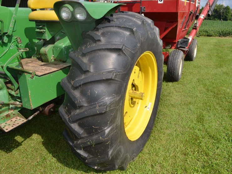 1962-john-deere-4010-image-5