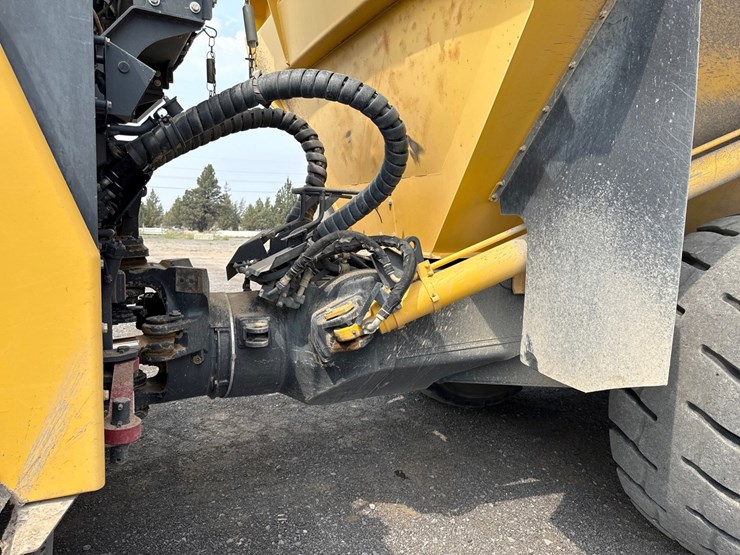 2018-komatsu-hm400-5-image-11