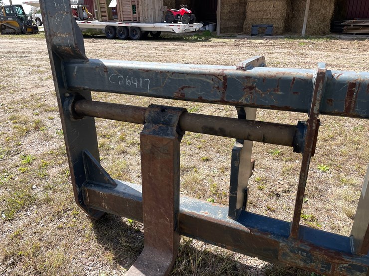 #1603-•-paladin-komatsu-wheel-loader-forks-image-10