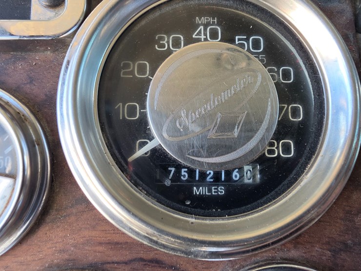 1997-peterbilt-379-image-77
