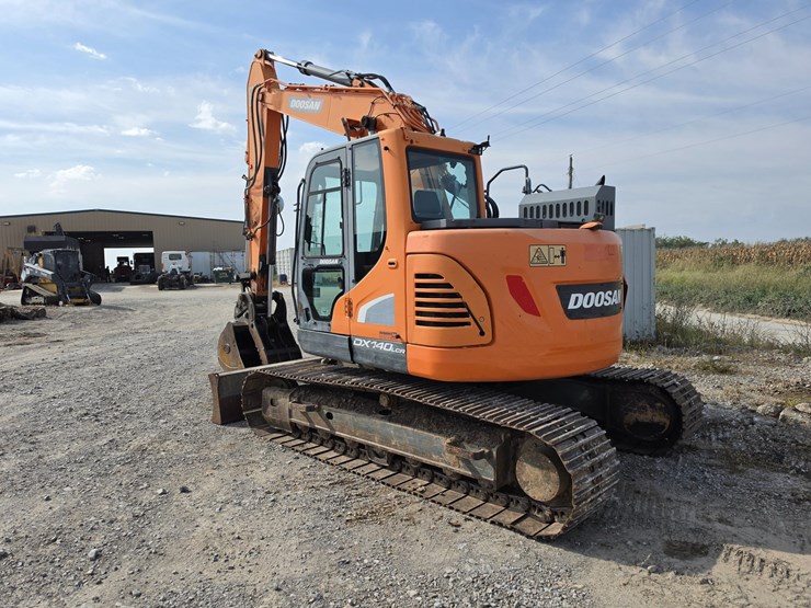 doosan-dx140-lcr-image-9