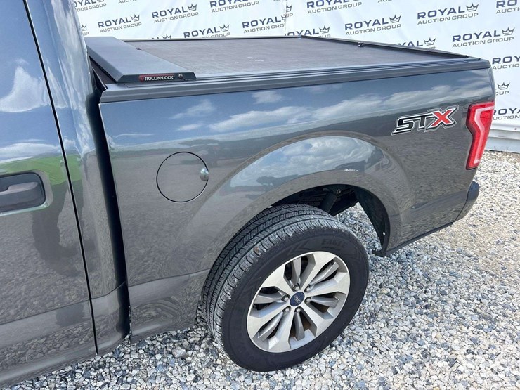 2017-ford-f150-image-7