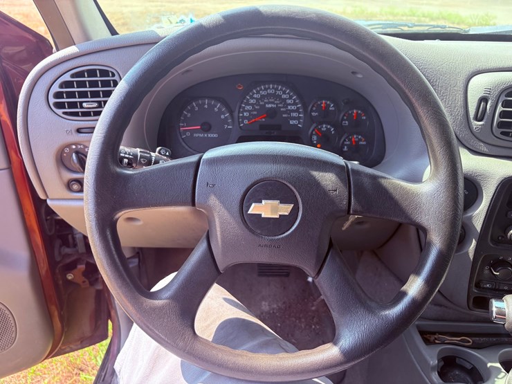 2005-chevrolet-trailblazer-ls-image-51