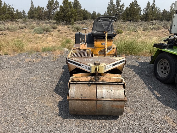 #2519-•-wolfpack-2500-double-drum-compactor-image-7