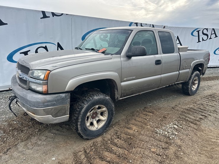 2003-chevrolet-2500-image-1