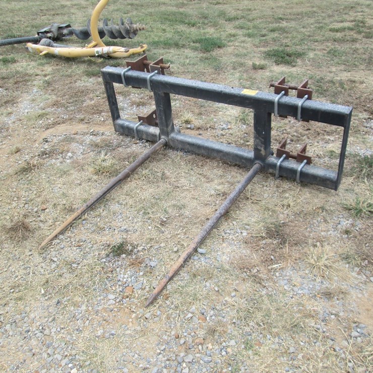 #46052 • Front Loader Hay Fork INV#46052