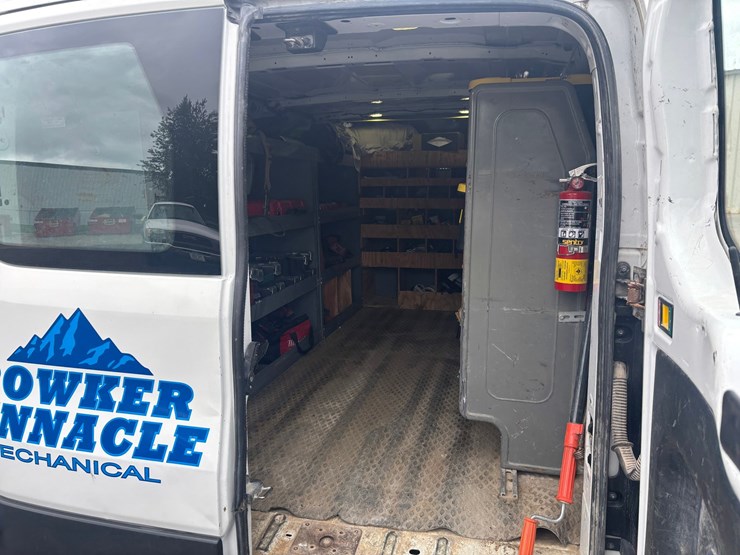 2018-ford-transit-image-59