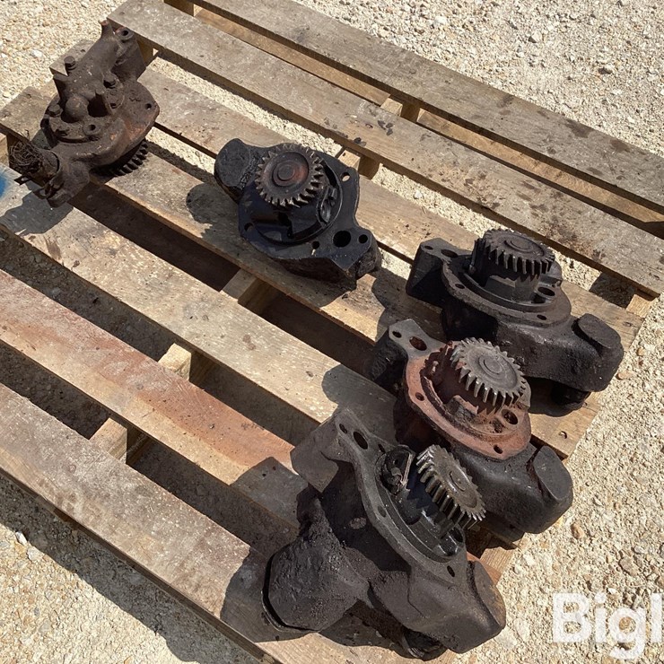 Cummins Oil Pumps