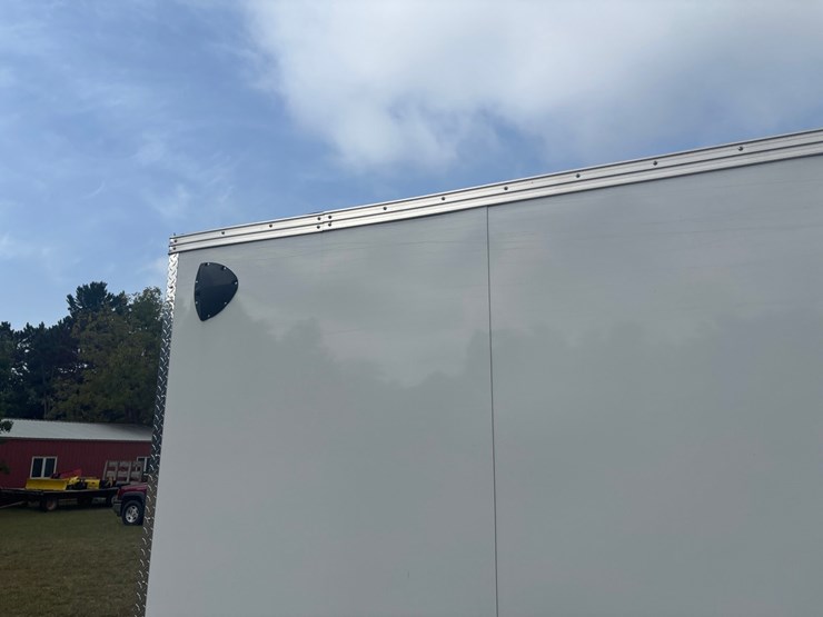#2338-•-2022-stealth-16'-enclosed-trailer-image-10