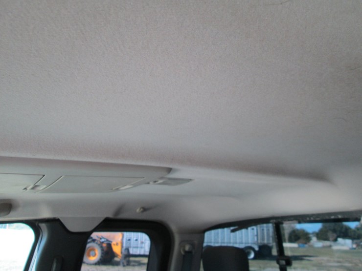 2004-nissan-titan-image-19