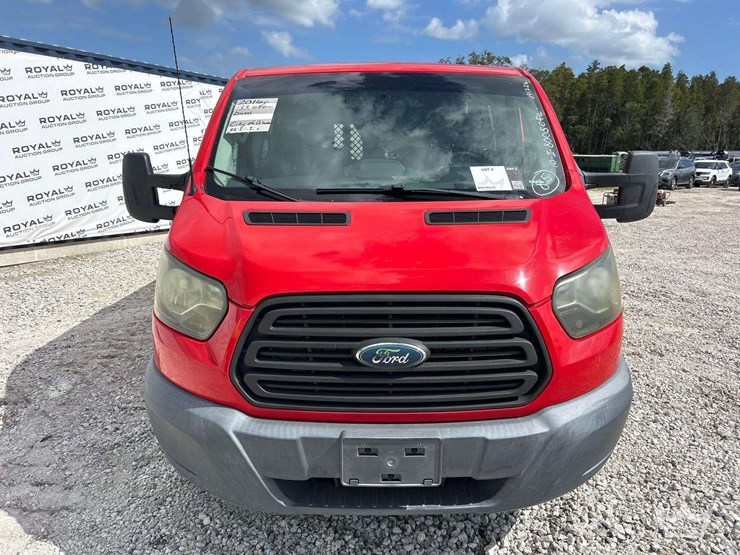 2016-ford-transit-image-37