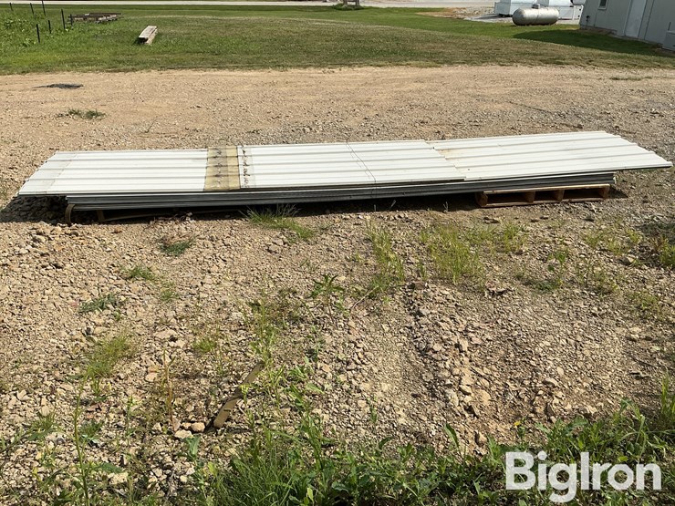 ribbed-metal-sheets-image-6