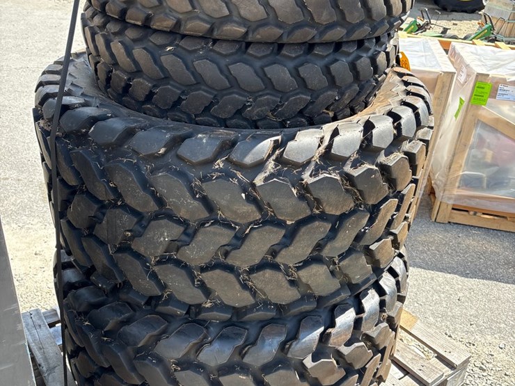 #1086-•-firestone-r3-turf-tires-r3-turf-tires-(less-rims)-image-1