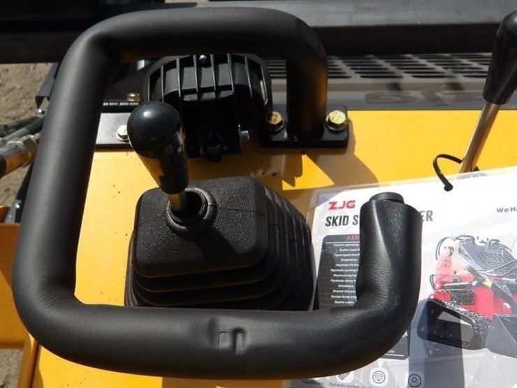 2026-zjz-zjz-380-skid-steer-loader-image-15