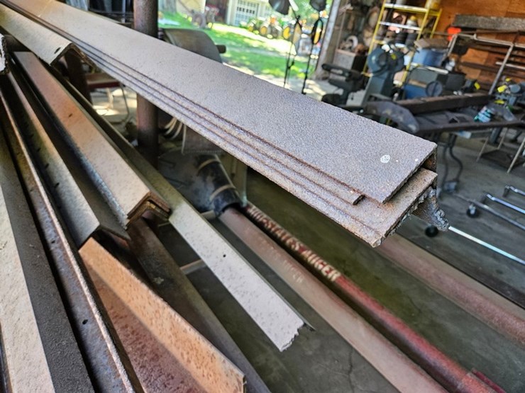 #8760-•-steel-rack-w/-contents-image-8