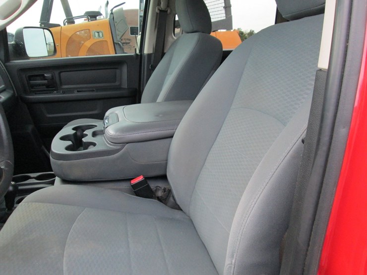 2018-dodge-ram-2500-image-28