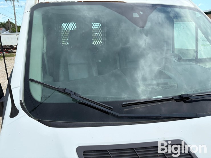 2015-ford-transit-image-12