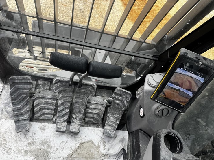 2025-volvo-ecr235el-image-9