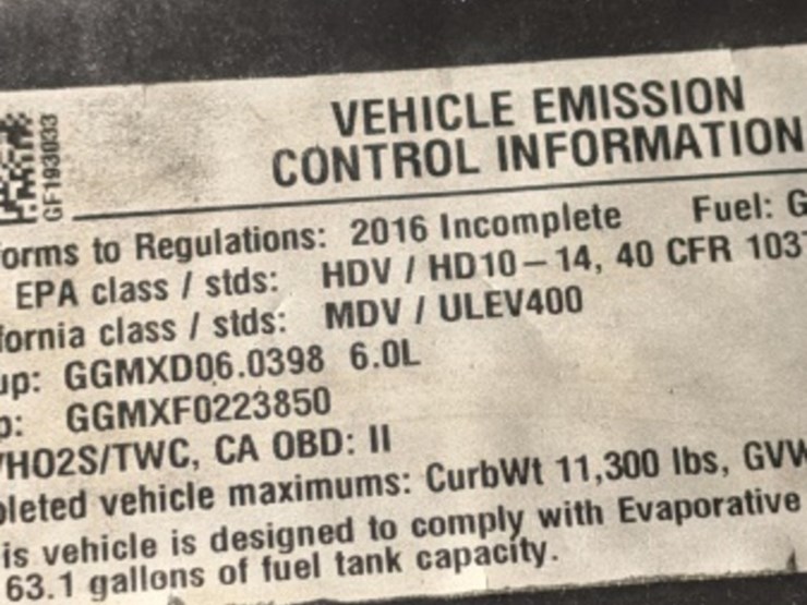 2016-chevrolet-silverado-3500hd-image-16