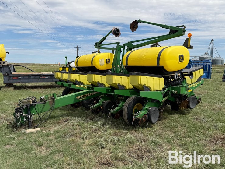 john-deere-1760-image-1