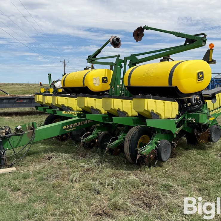 JOHN DEERE 1760