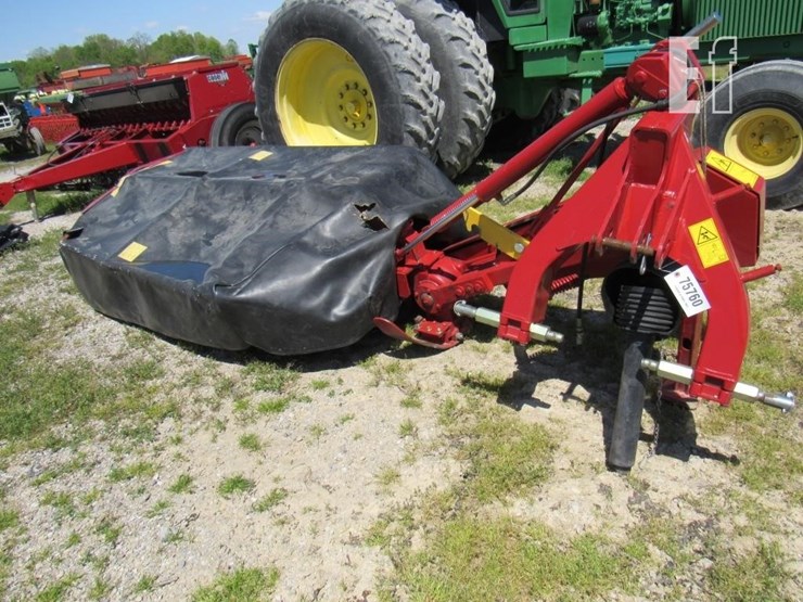 2022-case-ih-md83-image-2
