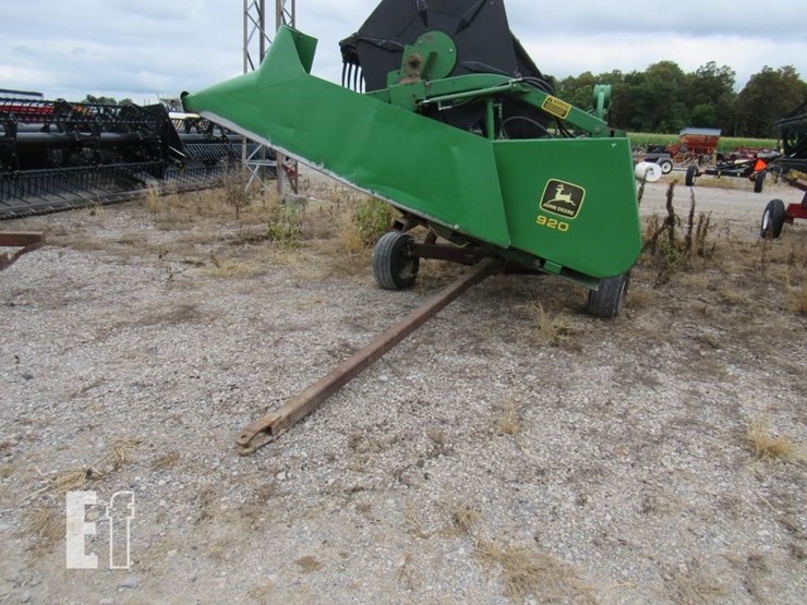 john-deere-920-image-2