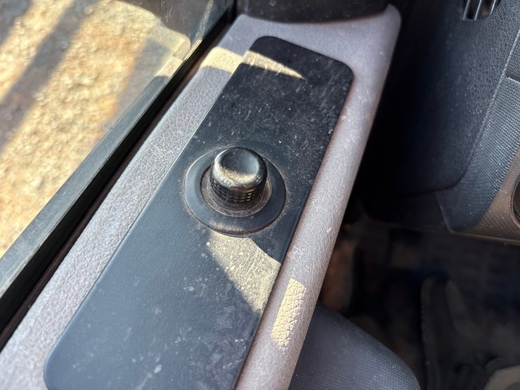 2014-ford-f350-image-62