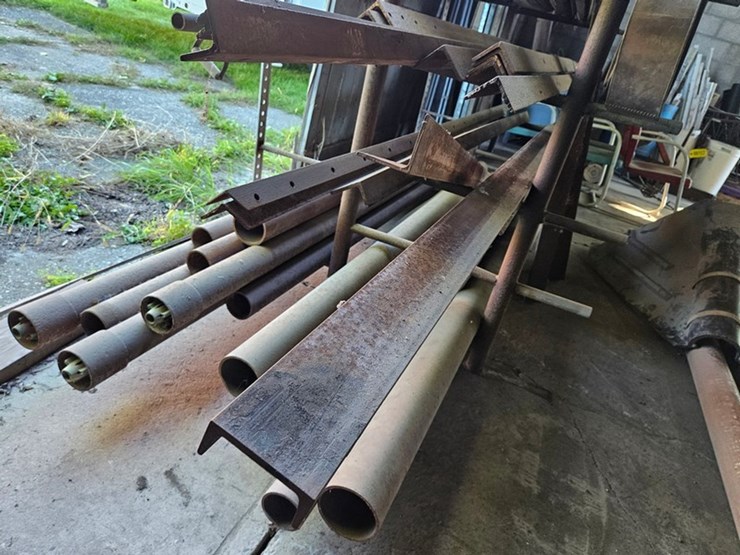#8760-•-steel-rack-w/-contents-image-11