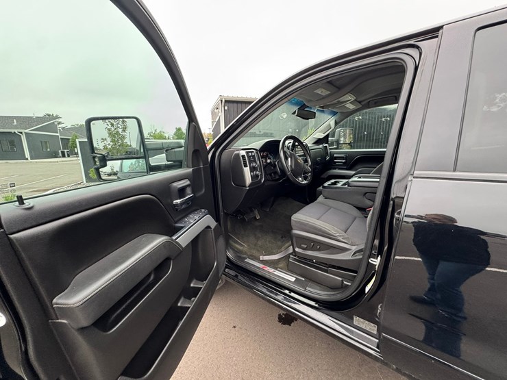2015-chevrolet-silverado-1500-z71-image-27