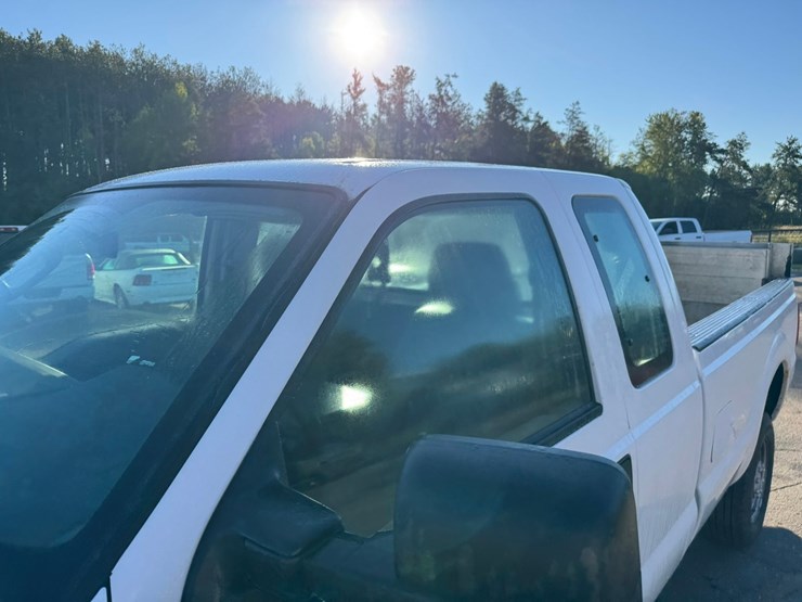 2015-ford-f350-image-11