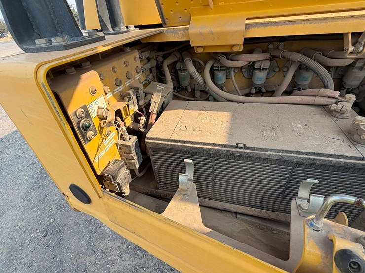 2018-komatsu-hm400-5-image-79
