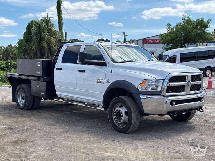 2018-utility-flatbed-image-2