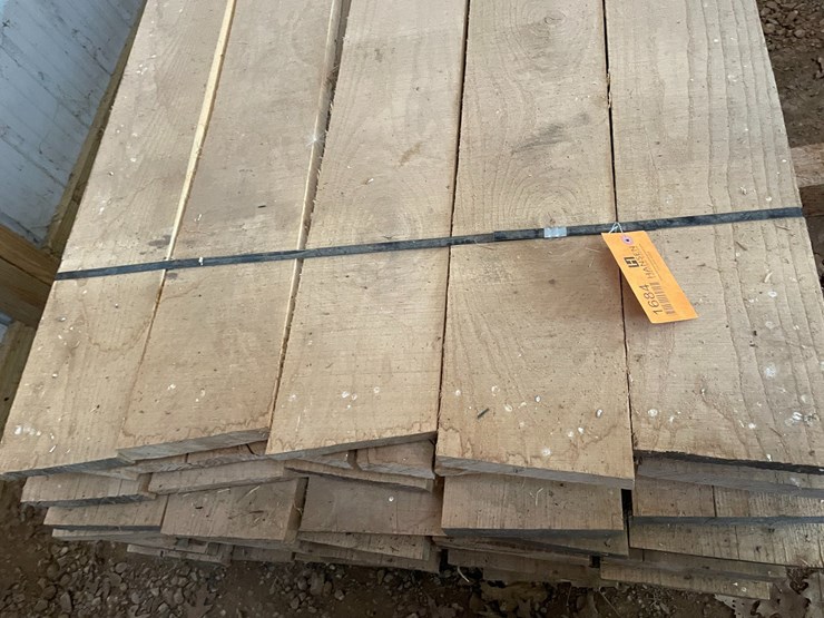#1684-•-bundle-of-white-oak-boards-image-3