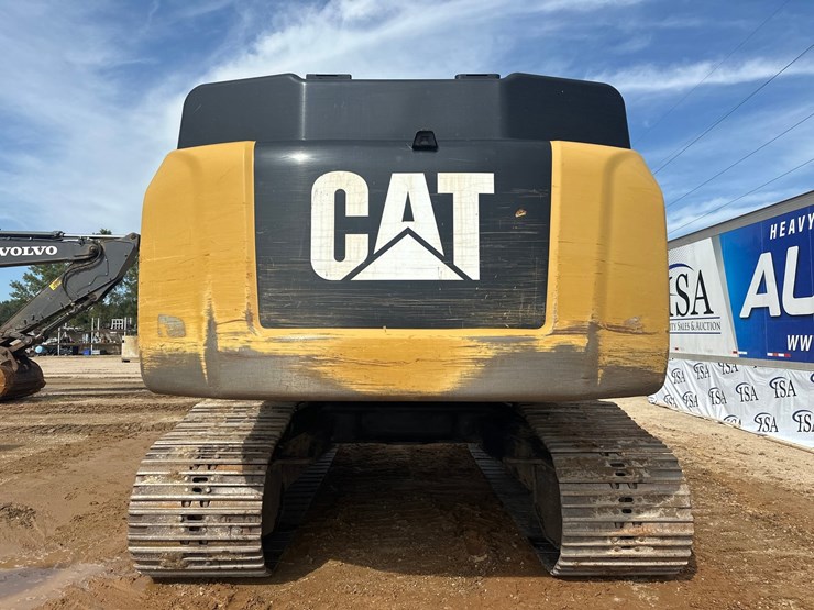 2012-caterpillar-c13-image-4