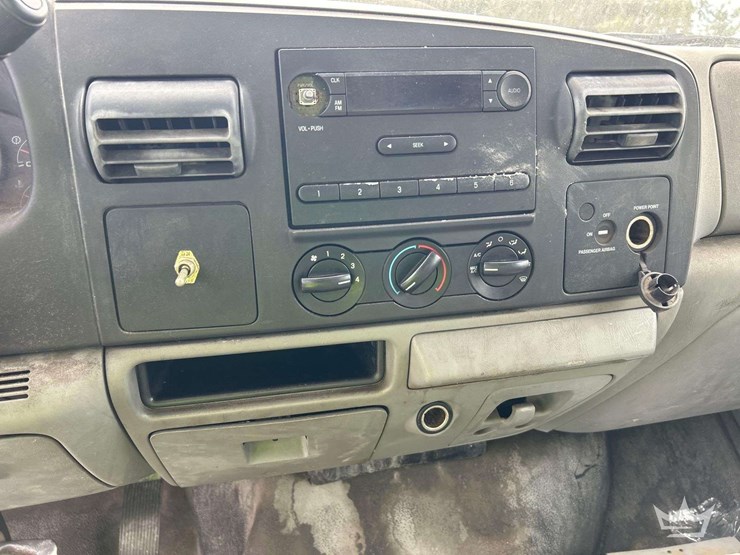 2007-ford-f250-image-17