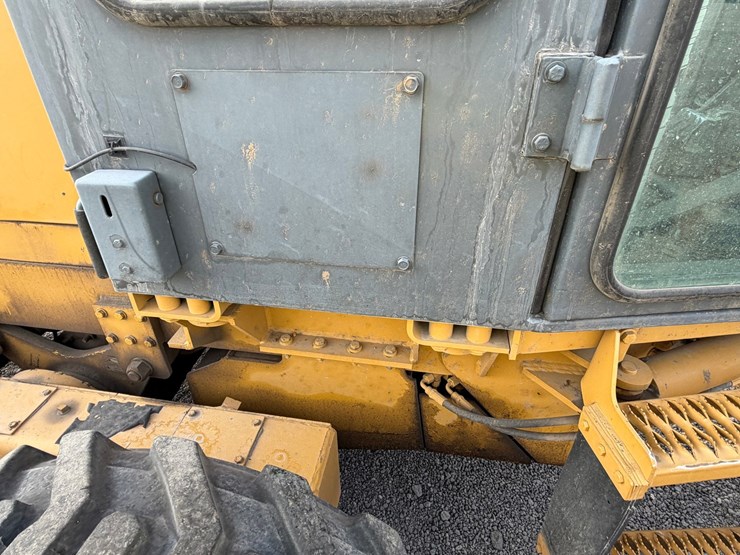 2000-new-holland-rg80-image-29