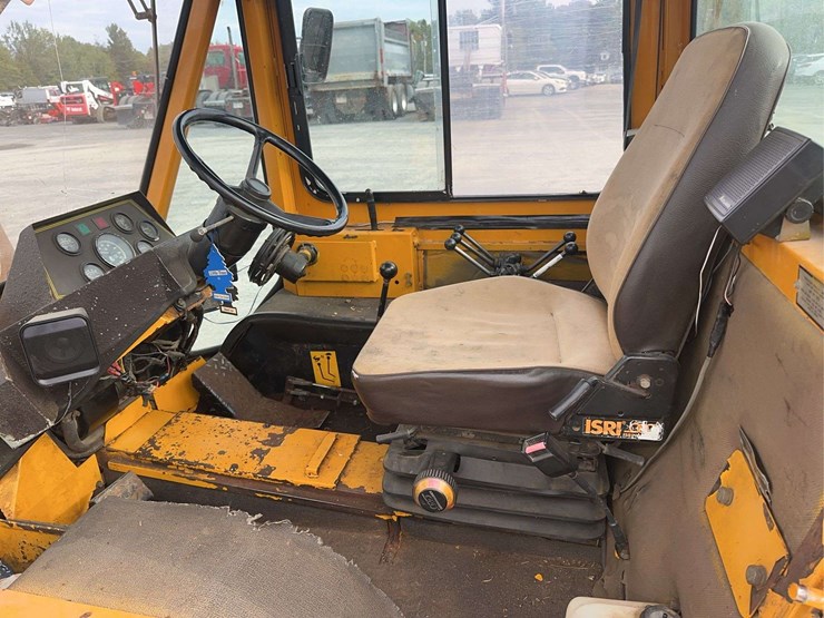 trackless-mt5t-image-21