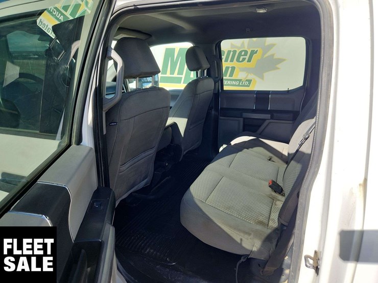 2021-ford-f350-image-14