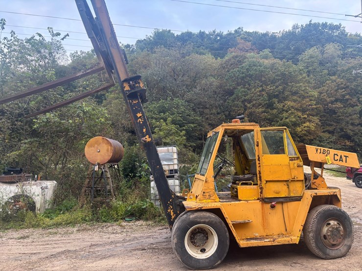 caterpillar-v180-image-2
