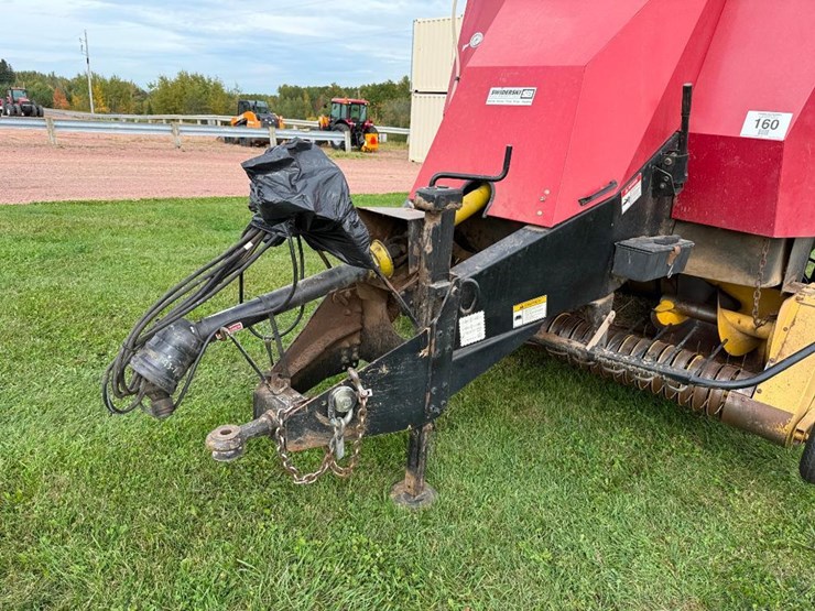 1999-new-holland-590-image-22