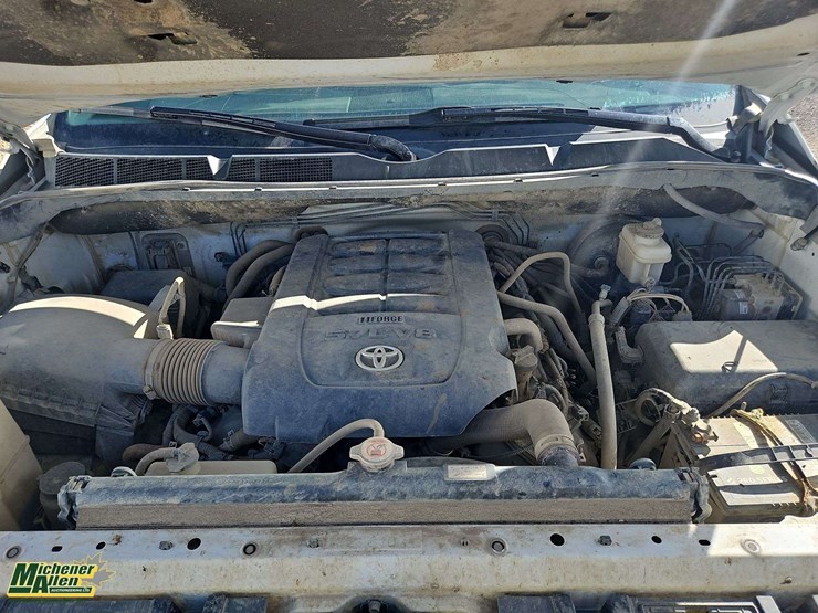2019-toyota-tundra-image-27