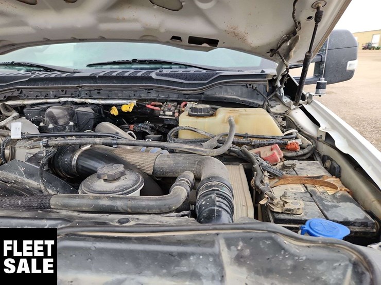 2019-ford-f550-image-28