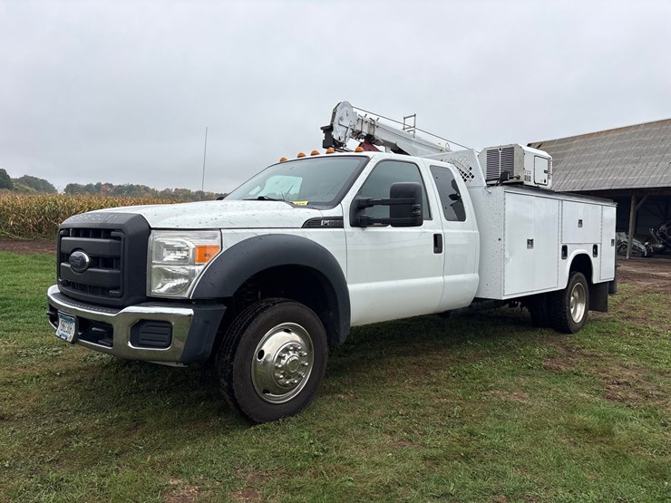 2015-ford-f550-image-1