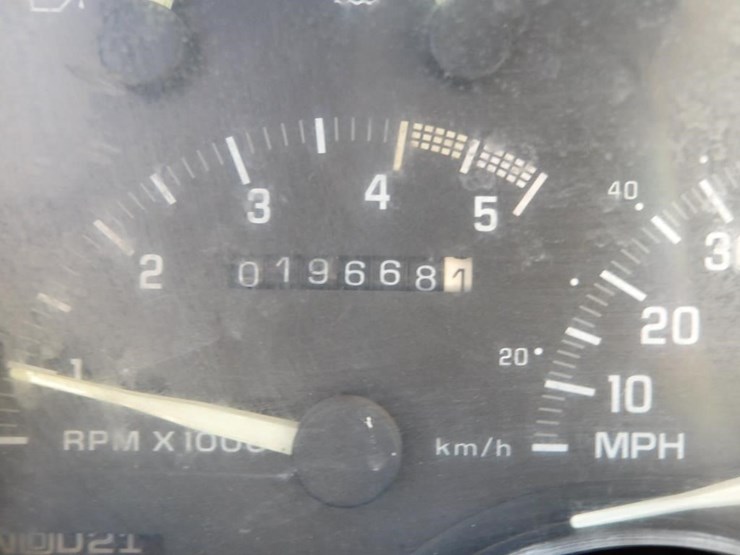 1992-gmc-sierra-3500-image-13