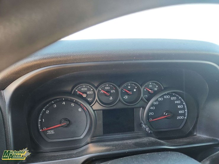 2019-chevrolet-silverado-1500-image-14