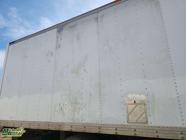 2014-international-durastar-4300-image-24