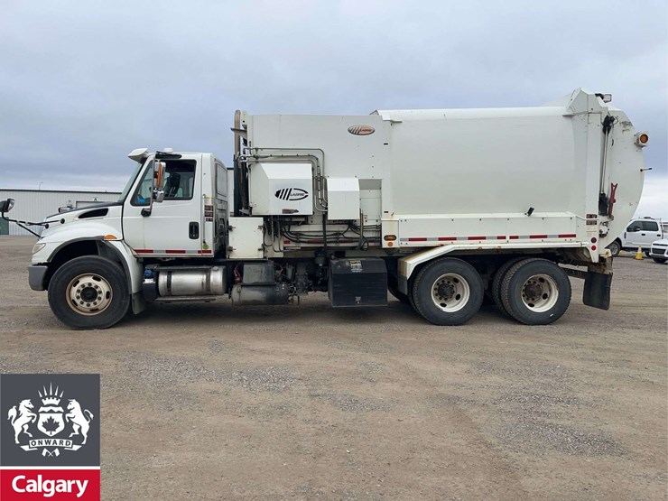 2017-international-workstar-7400-image-5