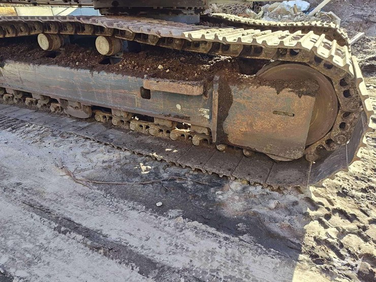 2023-kobelco-sk140sr-lc-7-image-16