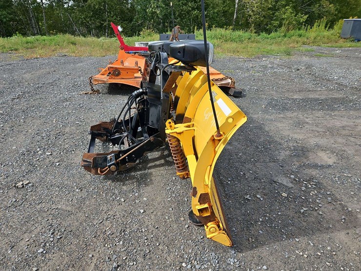 fisher-7.5-angle-plow-blade-fisher-image-4